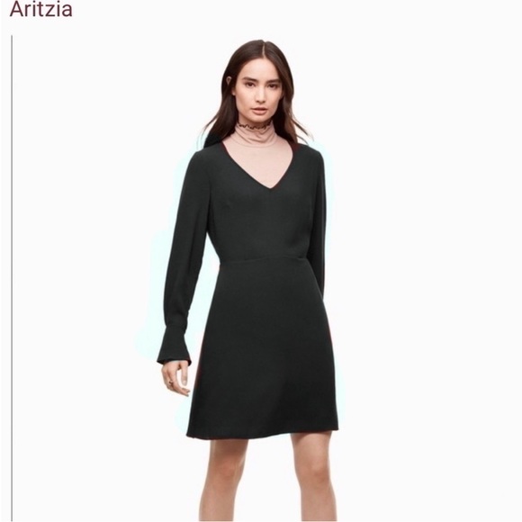 Aritzia Dresses & Skirts - Aritzia Wilfred Corinne black Mini Dress Size 00 Long sleeves v-neck A-line